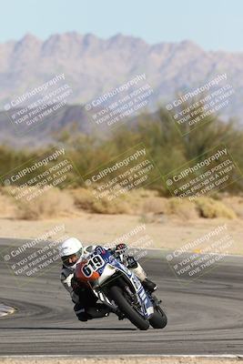 media/Nov-16-2025-Race Pace (Sun) [[8c5fa54630]]/Non Verified Riders (1st 20 Minutes)/2-Turn 10 (1010am)/